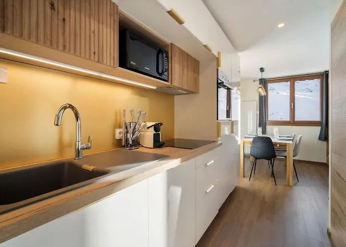 In-out, Heart Of Spacious Flat , Wifi A9 - Le Joker * Val Thorens